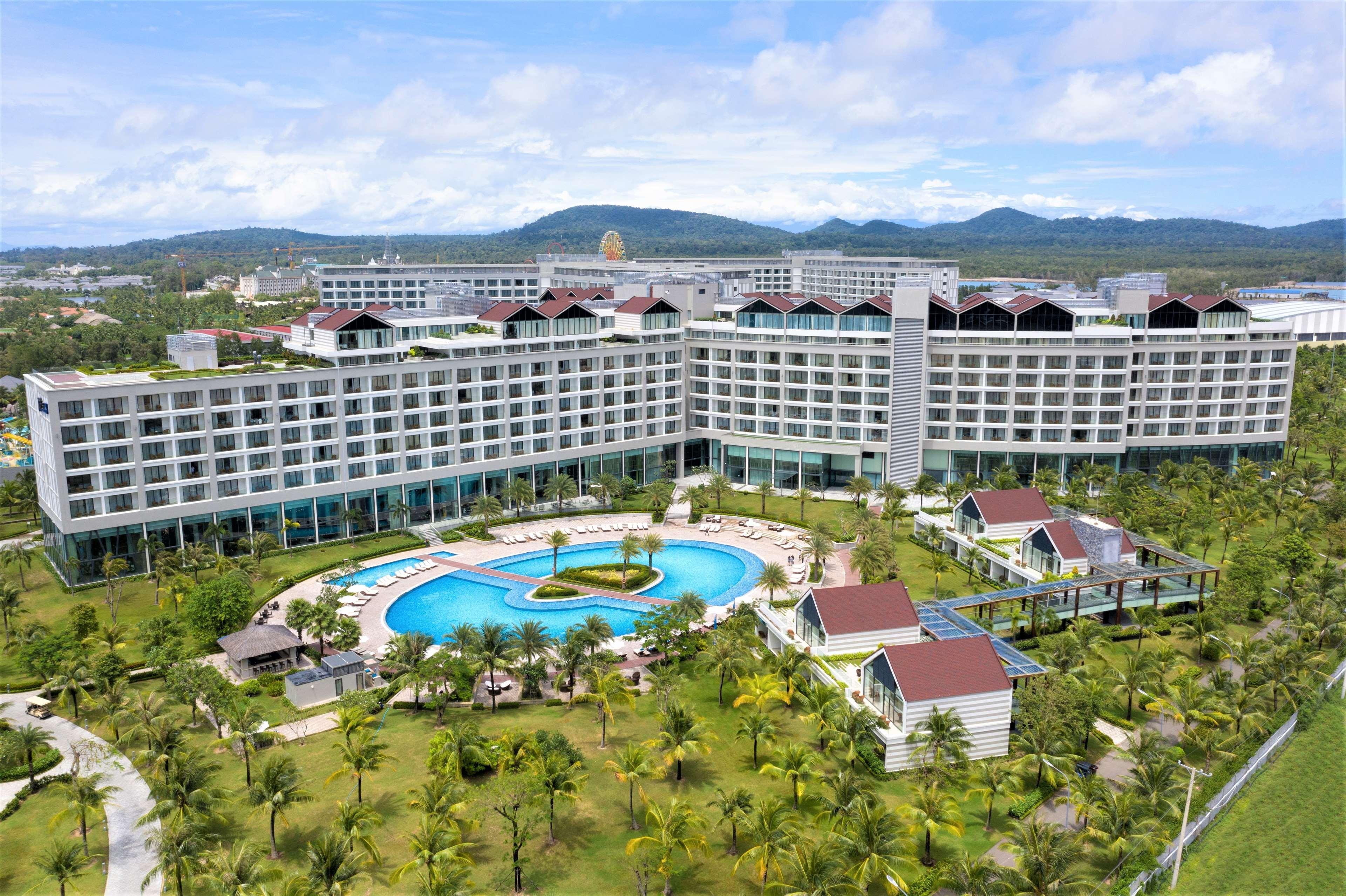 Radisson Blu Resort Phu Quoc Exterior foto Vinpearl Hotel Nha Trang