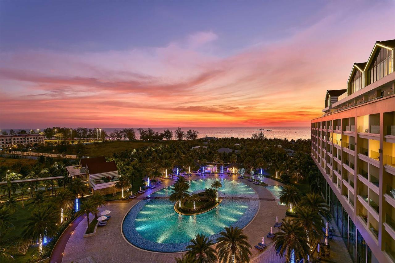 Radisson Blu Resort Phu Quoc Exterior foto The Royal Paradise Hotel & Spa